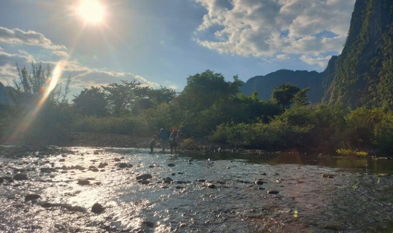 Tham Nam None, Thakhek Loop